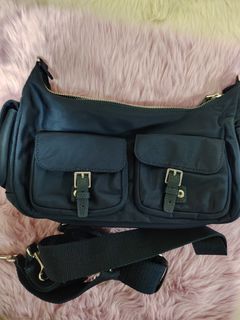 (Category: ) located in . Submitted by glitter_preloved (Listing ID 1462793137, Image 1). Description: .