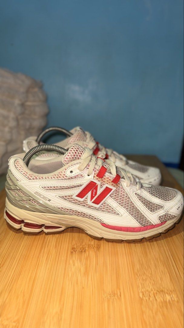 NB 1906R (Category: Casual Shoes) located in Pateros City. Submitted by andrealexthrifts (Listing ID 1462690208, Image 3). Description: .