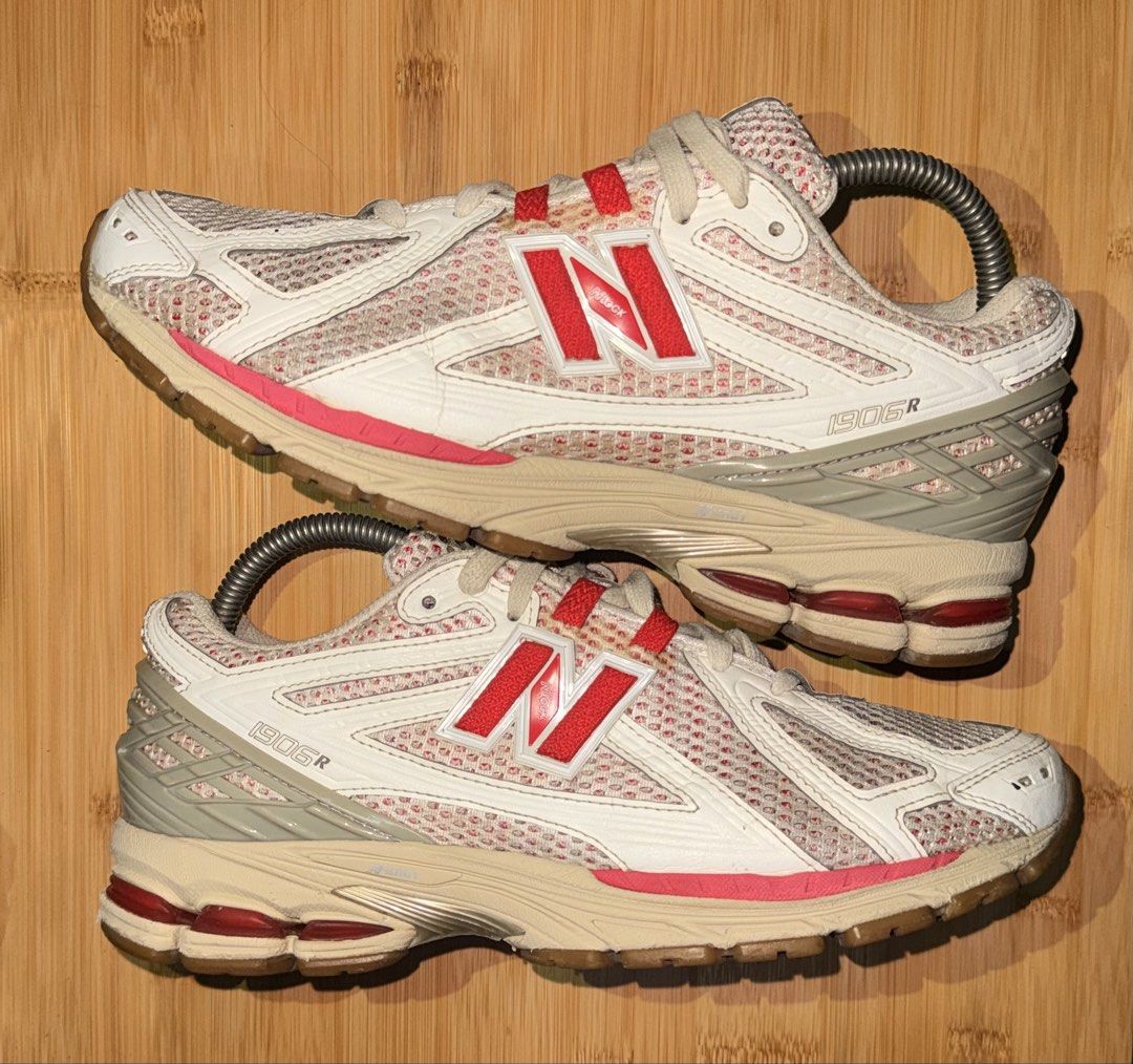 NB 1906R (Category: Casual Shoes) located in Pateros City. Submitted by andrealexthrifts (Listing ID 1462690208, Image 2). Description: .