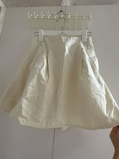 （分類：）位於 。 由 nikkililyyan 提交（商品編號 1462878887，圖片 1）。簡介： 。