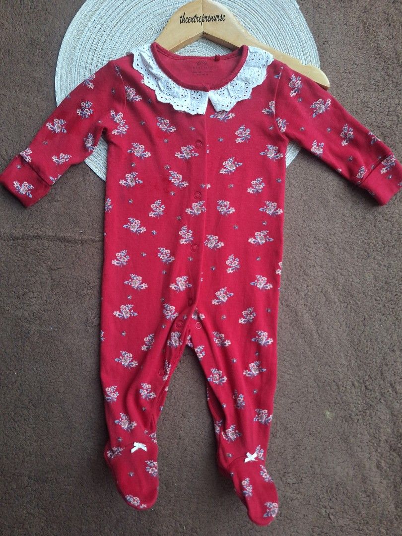 Next Floral Red Frogsuit 3-6m (Category: Babies & Kids Fashion) located in Quezon City. Submitted by theentreprenurse (Listing ID 1462708487, Image 1). Description: 𝘼𝙐𝙏𝙊 𝙋𝘼𝙎𝙎 𝙏𝙊 𝙇𝙊𝙒 𝘽𝘼𝙇𝙇𝙀𝙍𝙎 📣 ʙʀᴀɴᴅ: next ꜱɪᴢᴇ: 3-6m ᴍᴏᴘ: ɢᴄᴀꜱʜ ꜱʜɪᴘᴘɪɴɢ 🛒 (NO RUSH. I'm a working momma :) ) ▪︎ꜰʟᴀꜱʜ ᴇxᴘʀᴇꜱꜱ | J&T ▪︎ʟᴀʟᴀᴍᴏᴠᴇ|ɢʀᴀʙ ~ 𝚃𝚑𝚎𝚜𝚎 𝚌𝚕𝚘𝚝𝚑𝚎𝚜 𝚊𝚛𝚎 𝚊𝚕𝚛𝚎𝚊𝚍𝚢 𝚠𝚊𝚜𝚑𝚎𝚍. 𝙺𝚒𝚗𝚍𝚕𝚢 𝚖𝚊𝚗𝚊𝚐𝚎 𝚢𝚘𝚞𝚛 𝚎𝚡𝚙𝚎𝚌𝚝𝚊𝚝𝚒�