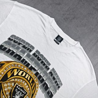 (Category: ) located in . Submitted by uniclothing (Listing ID 1462794373, Image 1). Description: .