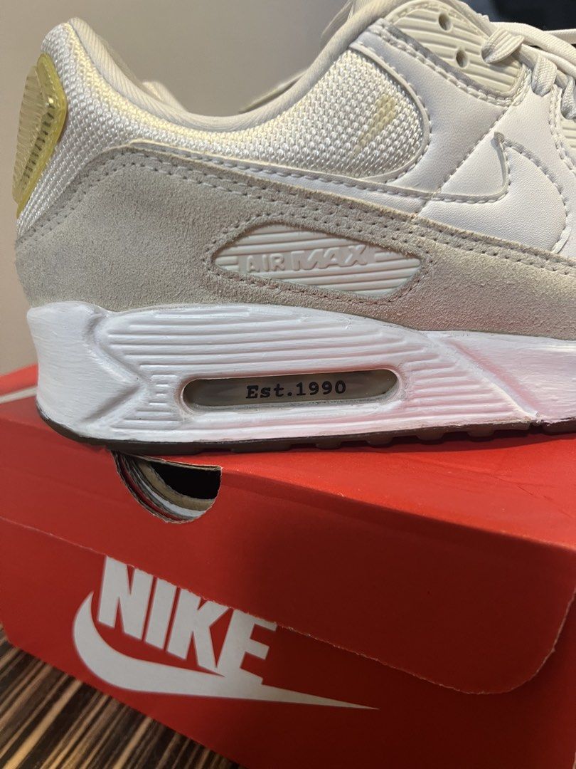 Nike Air Max 90 SE Summit White DV1734-100 (Category: Sneakers) located in Quezon City. Submitted by anna_rl23 (Listing ID 1462734668, Image 2). Description: - Nike Air Max 90 SE - Color: Summit White - Size: US Men's 9 / Women's 10.5 - Features 'Est. 1990' detail on the sole - Includes original box - Ideal for everyday wear.