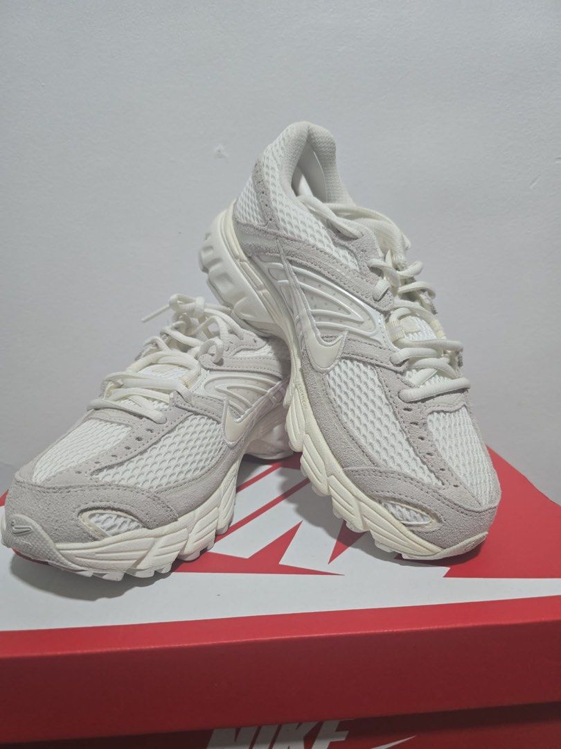Nike Air Max Moto 2K SE (Category: Sneakers) located in Cavite. Submitted by jxnxlyn___ (Listing ID 1462883667, Image 1). Description: Rfs: Decluttering.