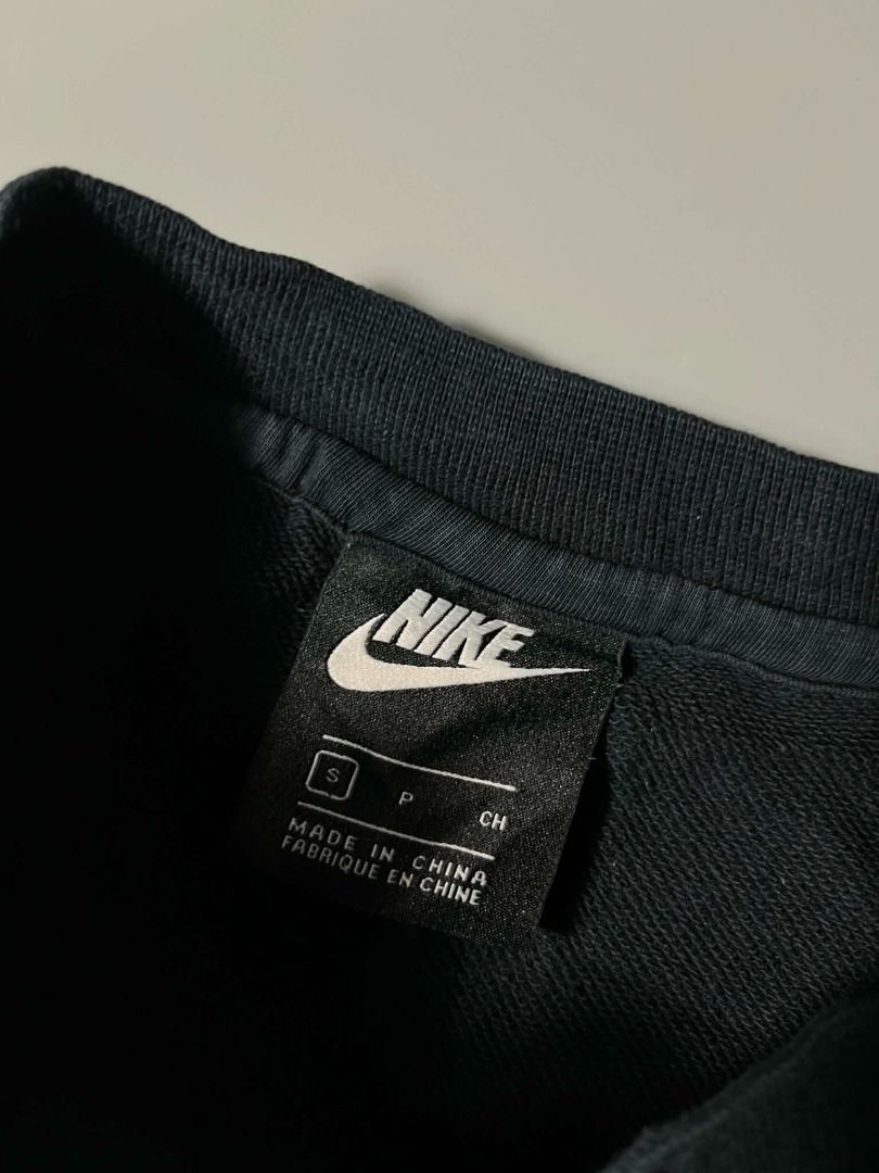NIKE CLUB FLEECE (Category: Coats, Jackets and Outerwear) located in General Santos City (Dadiangas). Submitted by arjay_genita (Listing ID 1462882828, Image 3). Description: Nike Club Fleece ‼️Size Small to Medium (21/26) ‼️Excellent condition ‼️Color rate 9.5./10 ‼️No issue.