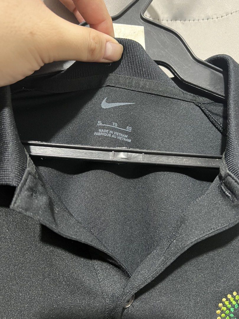 Nike dri fit poli shirt AS PACK (Category: Tshirts & Polo Shirts ) located in Manila. Submitted by ricbuyandsell (Listing ID 1462838647, Image 2). Description: Selling 400 as pack na po.