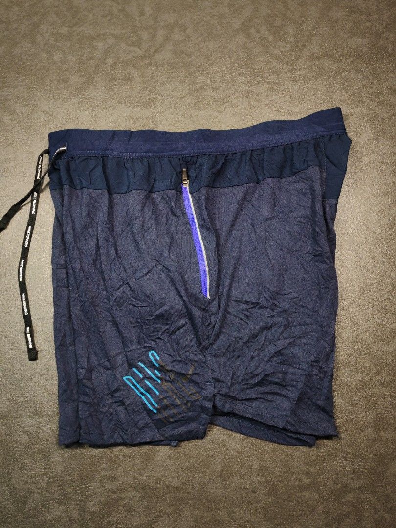 Nike Dry Wild Run Running Shorts (Category: Shorts) located in Kalibo. Submitted by relivethearchives (Listing ID 1462710318, Image 3). Description: Nike Dry Wild Run Running Shorts in Excellent Condition Size Large on tag DIMES Waist: 30 stretch up to 35 Length: 16 📍 Need Wash.
