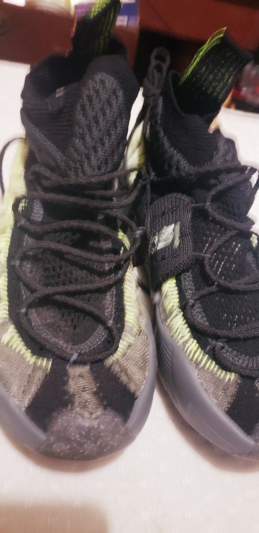 Nike ISPA Road Warrior Shoes (Category: Sneakers) located in Marikina City. Submitted by racoon143 (Listing ID 1462686361, Image 2). Description: - Nike ISPA Road Warrior shoes SIZE 5 - Colorway: Black and Neon Green - Unique woven design - Lace-up closure - Includes original tags - Made with at least 20% recycled content - Ideal for collectors or everyday wear.