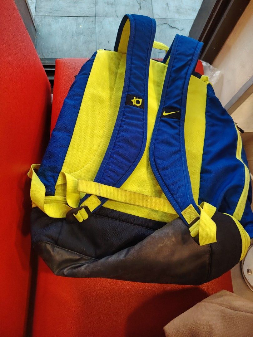Nike KD Backpack Royal Blue Yellow (Category: Backpacks) located in Manila. Submitted by purediamond888 (Listing ID 1462743986, Image 3). Description: - Nike KD backpack - Color: Royal Blue and Yellow - Features KD logo and Nike swoosh - Ample space for essentials - Ideal for school or sports.