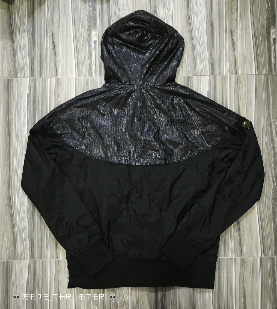 Nike Kobe Bryant KB24 Mamba Mentality Windbreaker Jacket (Category: Coats, Jackets and Outerwear) located in Lingayen. Submitted by c7quiter84444 (Listing ID 1462850852, Image 2). Description: - Authentic Nike Kobe Bryant KB24 windbreaker jacket - Features Mamba Mentality logo and "KB24" embroidery - Lightweight and hooded design - Ideal for casual wear or sports activities - Iconic Kobe sheath logo detail on the sleeve - Essential collectible fo
