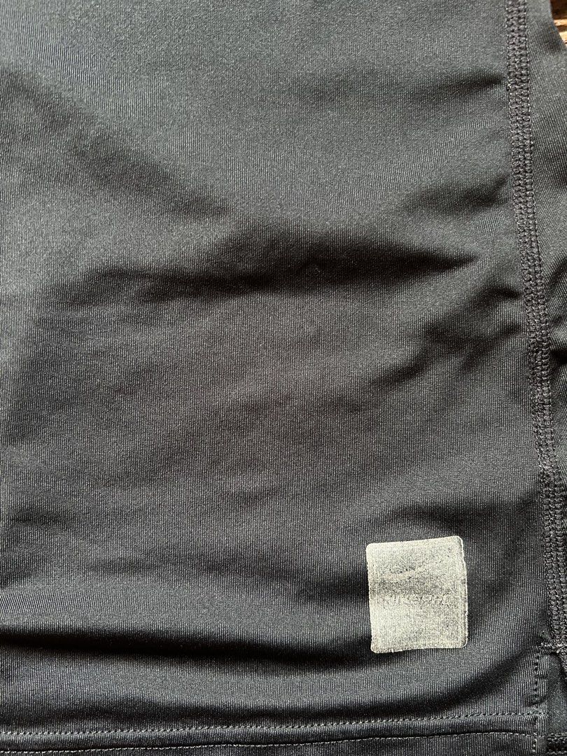 Nike Pro Combat Compression (Category: Activewear) located in Borongan. Submitted by thriftsbyblas (Listing ID 1462689081, Image 2). Description: .