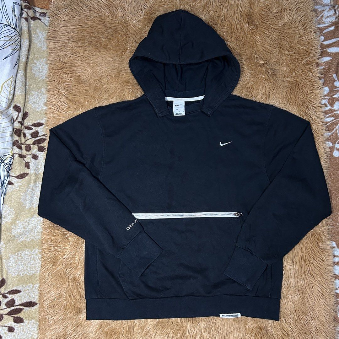 Nike Sideswoosh Hoodie (Category: Coats, Jackets and Outerwear) located in Manila. Submitted by albrtthriftpicks (Listing ID 1462868325, Image 1). Description: 📍Nike Sideswoosh Hoodie 23x26 boxy fit to Large 9.5/10 condition need wash 950+sf.