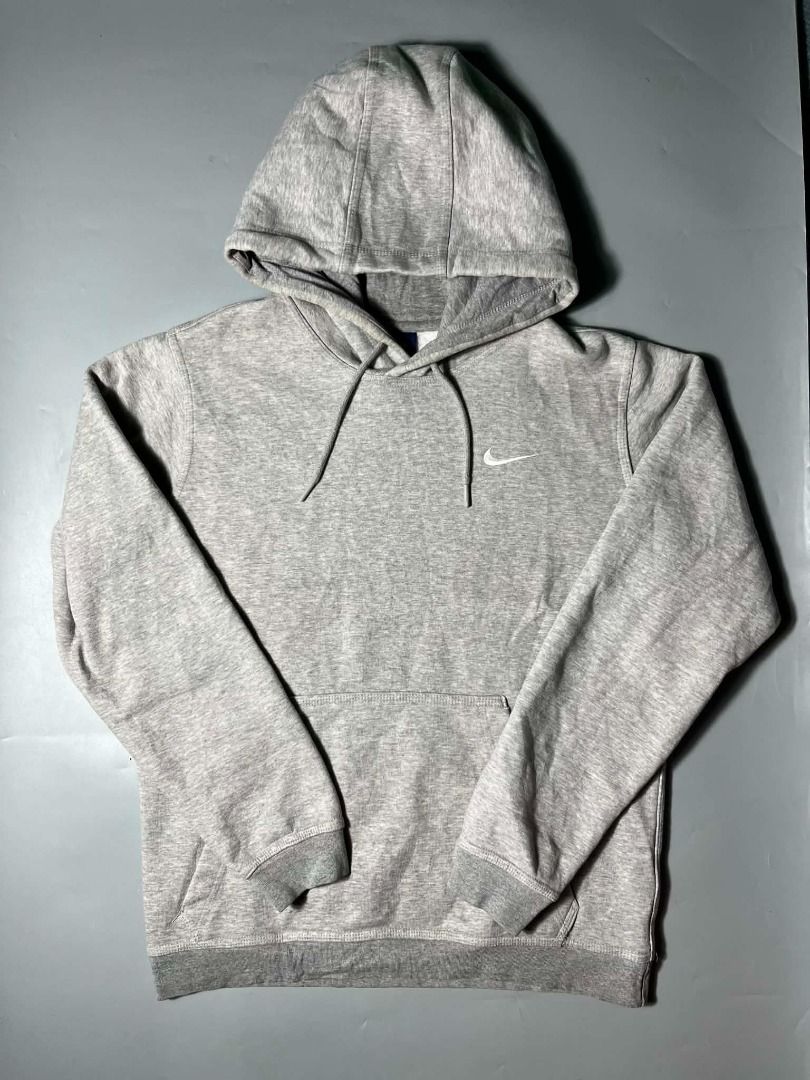 NIKE SWOOSH (Category: Coats, Jackets and Outerwear) located in General Santos City (Dadiangas). Submitted by arjay_genita (Listing ID 1462882879, Image 1). Description: ‼️Size Medium (21.5/26) ‼️Excellent condition ‼️Color rate 9.5./10 ‼️NEED WASH / FADE WASHTAG.