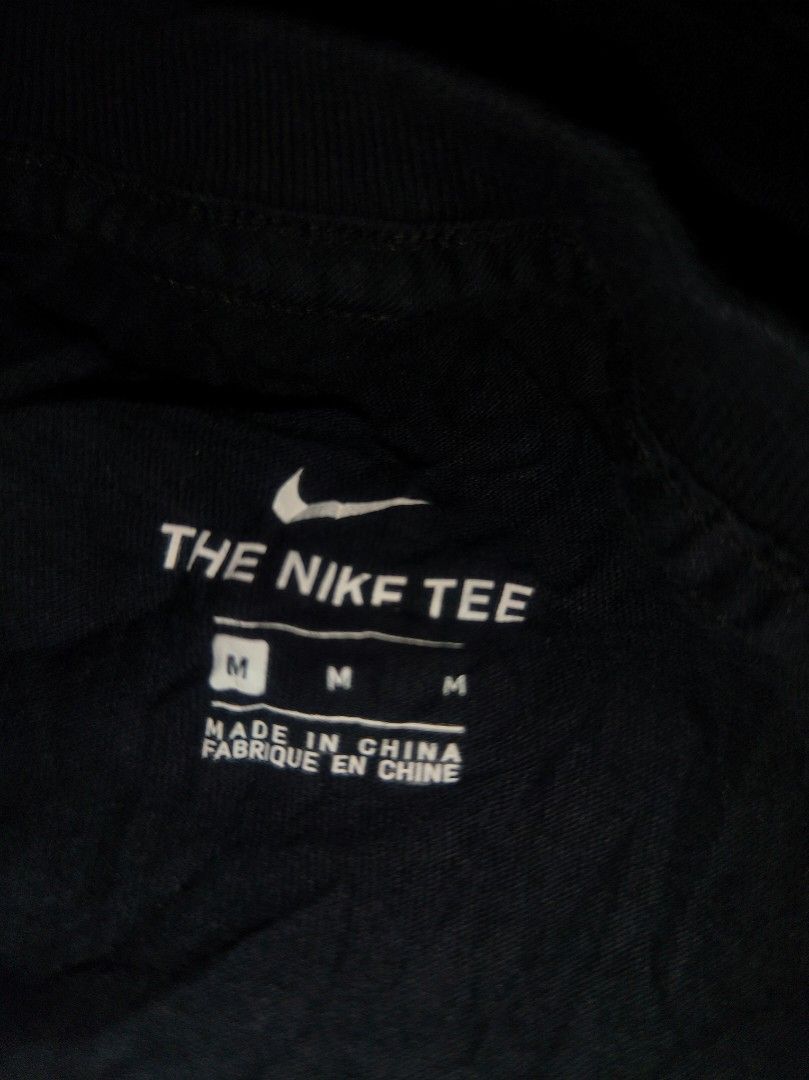 nike womens cropped tee (Category: Shirts) located in Cagayan de Oro. Submitted by elijah250 (Listing ID 1462880865, Image 3). Description: - Classic black Nike cropped tee - Iconic white Nike logo on chest - Tagged size M - Made in China - Great for everyday wear size medium excellent no issues payment: Gcash, maribank & LBP courier: J&T color may vary due to lightning items are thrifted, limit expectations.