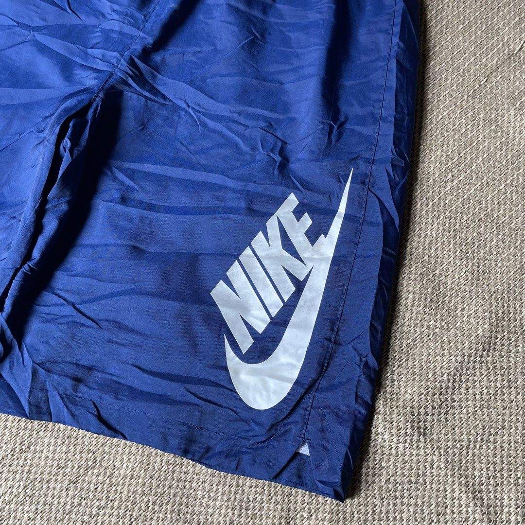 Nike Woven Short (Category: Shorts) located in Cebu City. Submitted by _moore.ph (Listing ID 1462723555, Image 2). Description: Nike Woven Short Excellent Condition Size XL on tag Waist: 26-29 Length: 19 leg O: 11 No Issue DM if Interested📩.