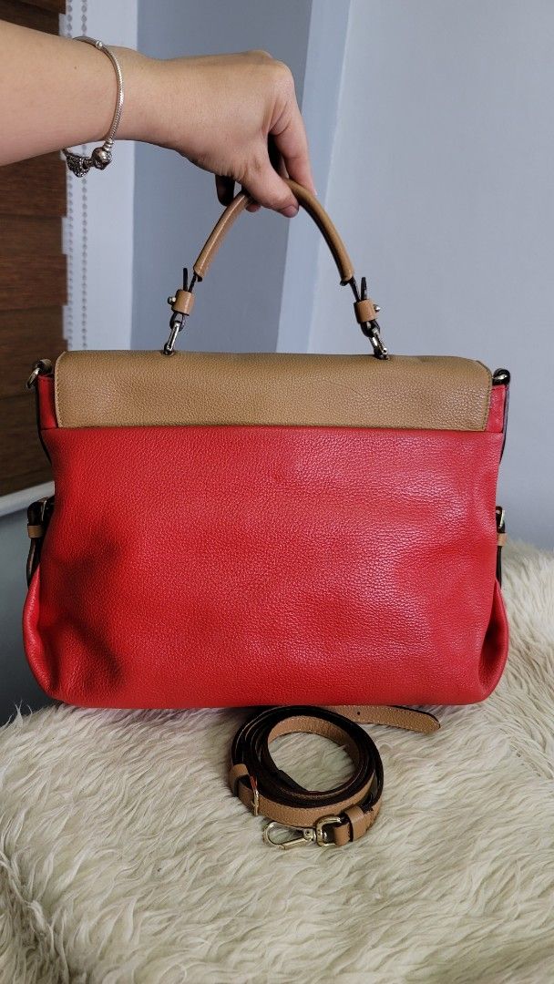 Nina Ricci (Category: Shoulder Bags) located in Cavite. Submitted by amairos (Listing ID 1462721547, Image 2). Description: looks new medium twoway no flaws.