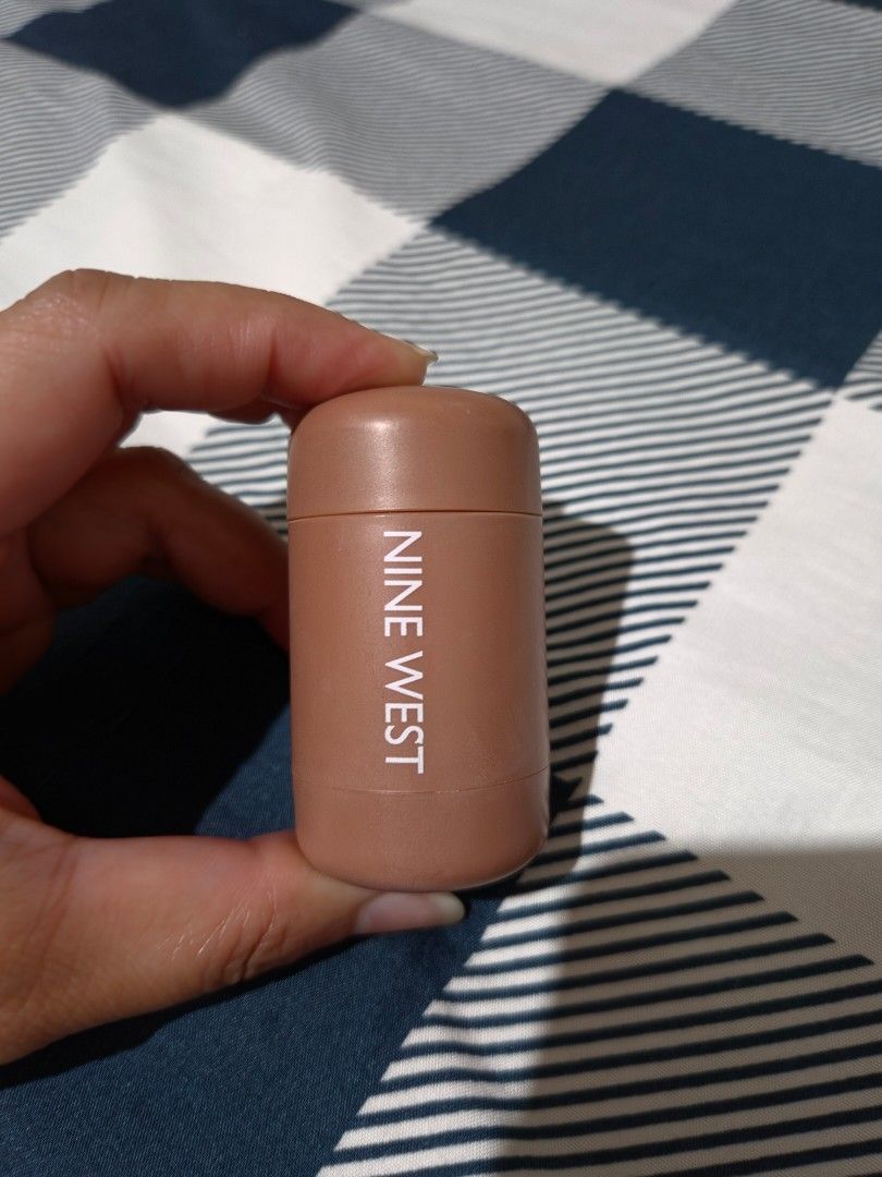Nine West Lush Dimension Blush Stick (Category: Makeup) located in San Fernando. Submitted by bby0818 (Listing ID 1462794746, Image 1). Description: Imported from USA 🇺🇸 101% legit or moneyback guarantee if proven fake Shade: Shimmery pink Net. Wt: 6g/0.21oz..