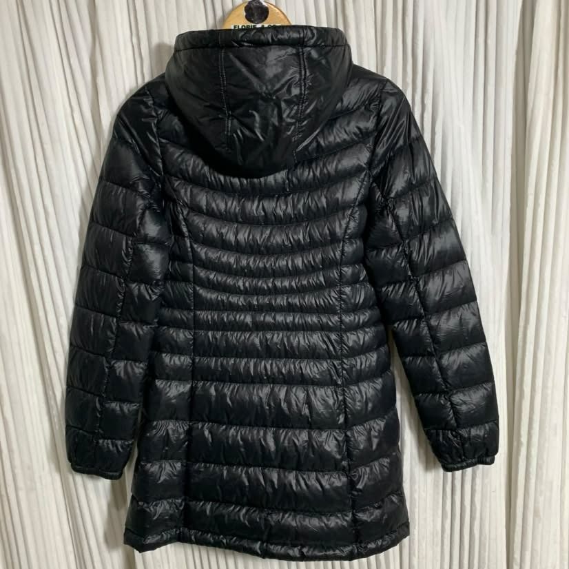 NJ114-GIORDANO WOMEN'S MID-LENGTH LIGHT DOWN JACKET (Category: Coats, Jackets and Outerwear) located in Bauang. Submitted by wintercollectionfc (Listing ID 1462811159, Image 3). Description: ❗️𝘼𝙡𝙡 𝙙𝙚𝙩𝙖𝙞𝙡𝙨 𝙥𝙤𝙨𝙩𝙚𝙙❗️ ✨𝗚𝗜𝗢𝗥𝗗𝗔𝗡𝗢 𝗪𝗢𝗠𝗘𝗡'𝗦 𝗠𝗜𝗗-𝗟𝗘𝗡𝗚𝗧𝗛 𝗟𝗜𝗚𝗛𝗧 𝗗𝗢𝗪𝗡 𝗝𝗔𝗖𝗞𝗘𝗧✨ ᴄᴏᴅᴇ: ɴᴊ-114 𝐏𝐫𝐢𝐜𝐞: 𝟔𝟖𝟖 + 𝐒𝐅 𝐨𝐧𝐥𝐲 ▪️ SMALL ▪️ Good as new ▪️ No issues ▪️ W 17" x L 31" ▪️ BLACK 📍Location: LA UNION (N