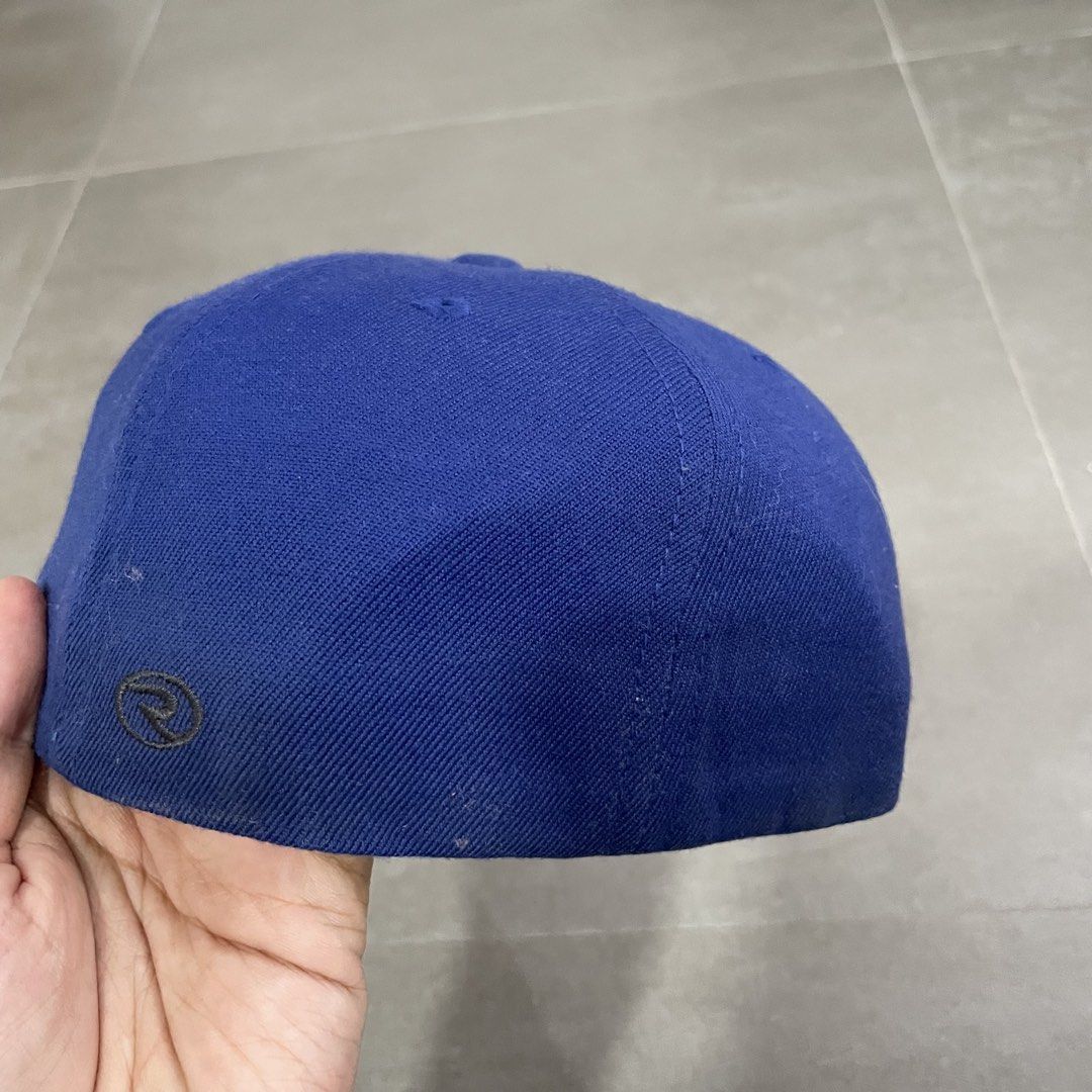 North Carolina Close Cap (Category: Caps & Hats) located in Mabalacat. Submitted by goldengarms_ (Listing ID 1462814611, Image 2). Description: Size: S-M Condition: Excellent Color rate: 9.5/10 or better Issue: N/A; sign of usage Price is still negotiable for sure buyer 👍 - Payment thru GCash, Maya or Security Bank 💳 - Shipping via J&T Express 🛩️ Pm us for more details. Thank you! 📩.