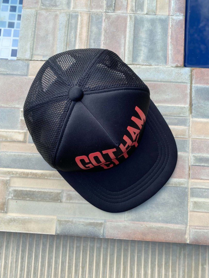 Number (N)ine - “GOTHAM CITY” Trucker Cap (Category: Caps & Hats) located in Puerto Princesa. Submitted by midas24k (Listing ID 1461747747, Image 3). Description: Number (N)ine - “GOTHAM CITY” Trucker Cap One size fits all This Number (N)ine “Gotham City” trucker cap perfectly captures Takahiro Miyashita’s legendary ability to blend high-end archive fashion with classic Americana and comic book pop culture. Featuring the iconic bold red typograph