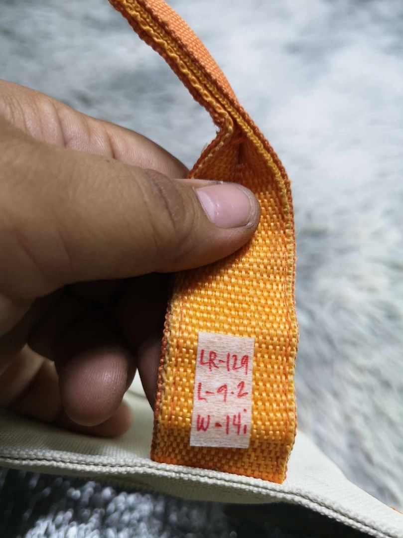 Off White Canvas With Orange Trim Tote Bag (Category: Tote Bags) located in Santa Cruz. Submitted by jmy_surplus.2 (Listing ID 1462705096, Image 2). Description: Size ; L - 9.2 W - 14 Color ; Off White Type ; Tote Bag Brand ; No brand Material ; Canvas Style ; Canvas Zipper Closure Tote Bag LR 129 JMY 5 Batch #222.