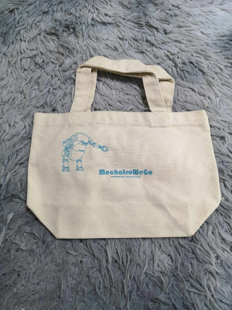 Off White Cotton Canvas Mini Tote Bag (Category: Tote Bags) located in Santa Cruz. Submitted by jmy_surplus.2 (Listing ID 1462789712, Image 1). Description: Size ; L - 8 W - 11.4 Color ; Off White Type ; Tote Bag Brand ; No brand Material ; Canvas Style ; Canvas Mini Tote Bag LR 129 JMY 5 Batch #222.