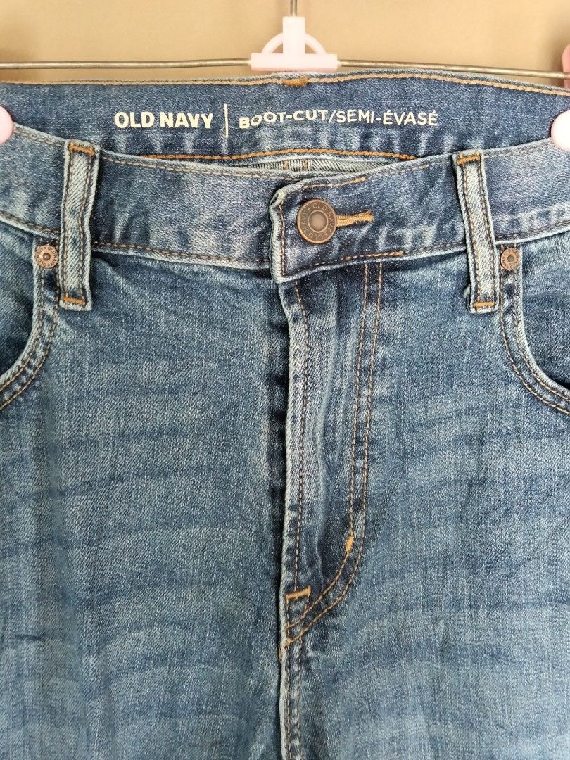Old Navy Boot-Cut Jeans 34x30 Blue Denim (Category: Jeans) located in Bulacan. Submitted by glessantil41386 (Listing ID 1462838120, Image 3). Description: size: 34 length: 39.5 leg opening: 9 NO COD MOP: GCASH MOD: JNT/FLASH EXPRESS .