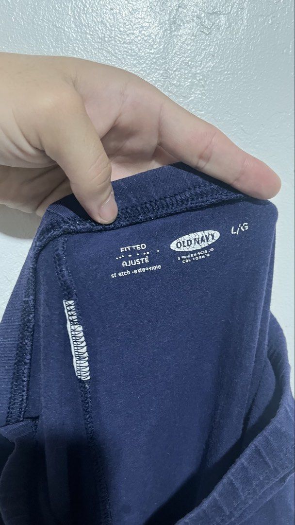 Old Navy Fitted Leggings – Navy Blue (Size L) (Category: Other Bottoms) located in Dinalupihan. Submitted by banditvaultco (Listing ID 1462842003, Image 2). Description: Brand: Old Navy Style: Fitted / Ajusté (Stretch fabric) Color: Deep Navy Blue Size: Large (L/G) Excellent Condition.