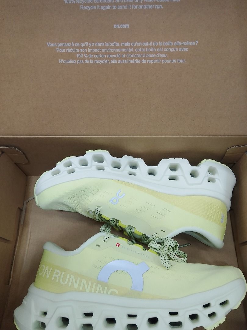 ON Cloud Running Shoes - Yellow (Category: Sneakers) located in Caloocan City. Submitted by luckyturtle.aa6ccf (Listing ID 1462714284, Image 1). Description: Yellow ON Cloud running shoes. Unique cloud-like sole design. Laces have a cool speckled pattern. Great for your runs. Comes in original box..