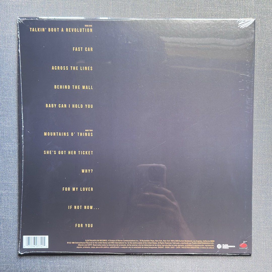 (On hand) Tracy Chapman Vinyl Lp Plaka (Category: Vinyls) located in Pasig City. Submitted by alarie (Listing ID 1462726823, Image 2). Description: Item is sealed unless stated otherwise. Pickup: Dela Paz, Pasig City/ AIA Tower, Makati (depending on my availability) Shipping: Via Lalamove/ Grab Express/ LBC(fee shouldered by buyer). MOP: GCash / Maya / Bank Transfer / Cash upon pickup .