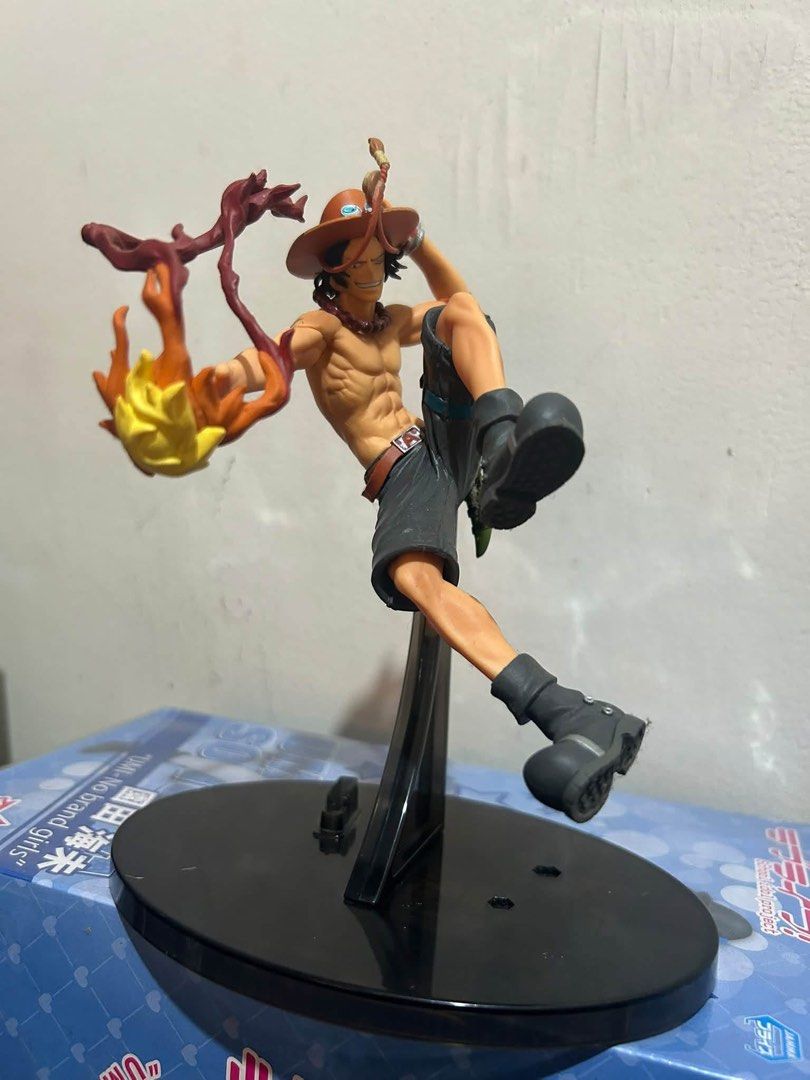 One piece figs (Category: Figurines & Statues) located in Cavite. Submitted by karlisle.08 (Listing ID 1462722109, Image 3). Description: Loose.