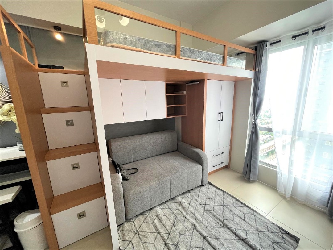 (Category: ) located in . Submitted by powerzonerealty (Listing ID 1462846369, Image 1). Description: .
