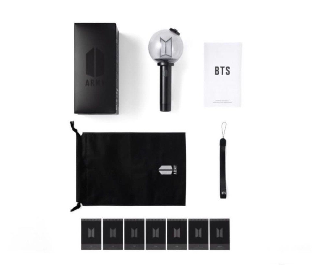 [ONHAND] BTS Official LightStick Ver.4 - SEALED (Category: K-Wave Merchandise) located in Cavite. Submitted by majikshop (Listing ID 1462881950, Image 3). Description: BTS Official Light Stick Ver.4 - SEALED ₱3,800 (sf not yet included) Onhand & ready to ship Purchased from Weverse 💜 Can send proof for sure buyers only✨ Please check my reviews before transacting❣️ 🏷️ bts lightstick army bomb v4.