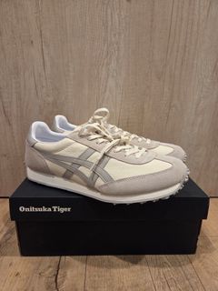 (Category: ) located in . Submitted by weekendshopsg (Listing ID 1462858920, Image 1). Description: .