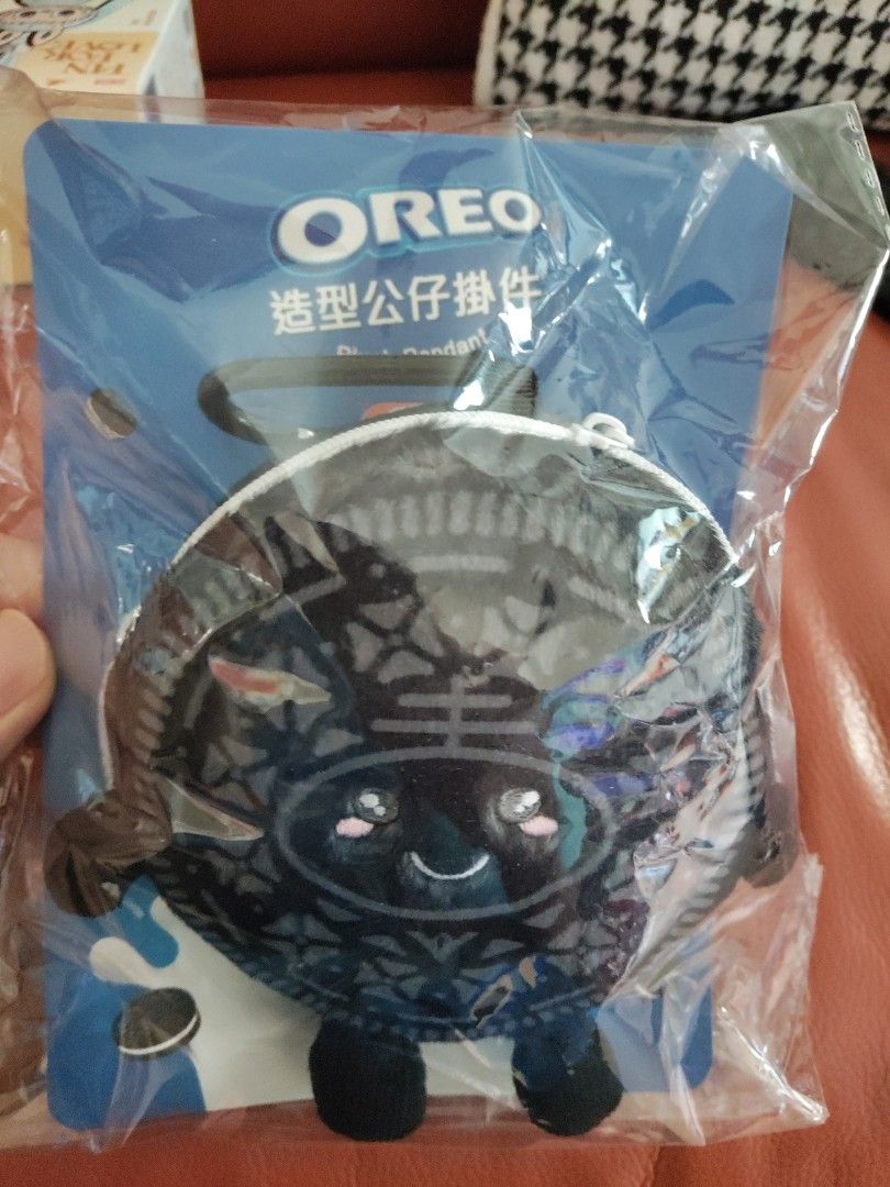 Oreo 造型公仔掛件 （分類：動漫角色周邊）位於 Hong Kong。 由 ckleung2424409 提交（商品編號 1462734985，圖片 1）。簡介： 全新未用。