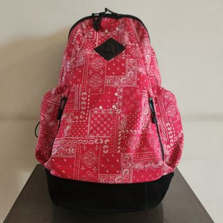 (Kategori: ) berada di . Dikirim oleh oddboy (ID iklan 1462694540, Gambar 1). Deskripsi: .