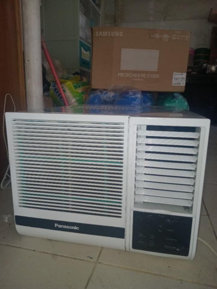 Panasonic 1HP Window Type Aircon. (Category: Air Conditioning and Heating) located in Rizal. Submitted by sellersincebirth1996 (Listing ID 1462864394, Image 1). Description: Up for grabs! Well-maintained Panasonic 1HP Window Type Aircon. Subok ang tibay ng brand, napakalalamig, at napakatahimik gamitin. Perfect para sa kwarto o maliit na living space! 📌 QUICK SPECS & FEATURES: ✅ Brand: Genuine Panasonic ✅ Horsepower: 1HP (Mabilis makapagmalamig)