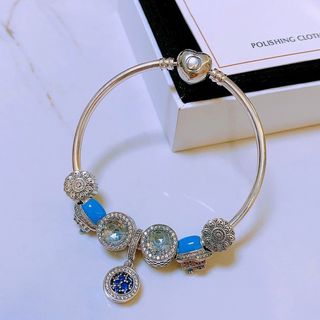 (Category: ) located in . Submitted by sellora_fashion (Listing ID 1462737886, Image 1). Description: .
