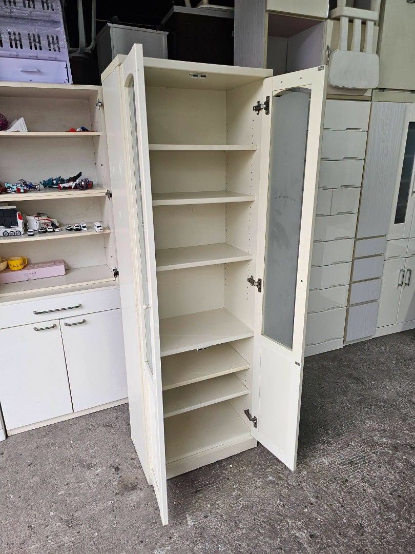 Pantry Cabinet (Category: Shelves, Cabinets & Racks) located in Meycauayan. Submitted by marygracecasimiro (Listing ID 1462780400, Image 2). Description: Pantry Cabinet ‼️₱7800‼️ ✔L-23 H-71 W-14 inches 📏 ✔️2 Doors & 5 Shelfs 🗄 ✔️Compress and Mdf Back! 💢 ✔Scratches As-is! 💚.
