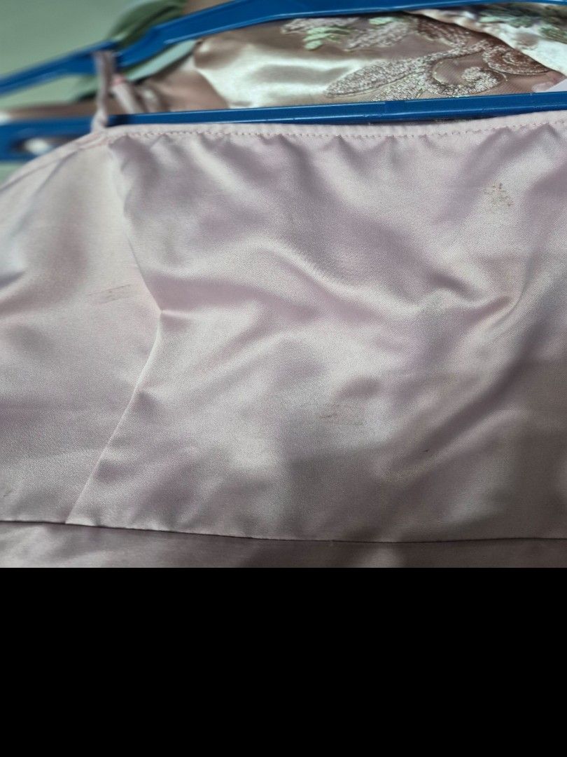 Party Dress (Category: Dresses) located in Quezon City. Submitted by liza0719 (Listing ID 1462826369, Image 1). Description: SHEIN elegant party dress for teen ➡️satin, medium ➡️dusty pink ➡️minimal flaws, dikit na tape pero natatanggal. ➡️twice lang nagamit, very good condition ➡️40 inches ang length ➡️ PAYMENT FIRST POLICY thru gcash, bdo, bpi, rcbc.