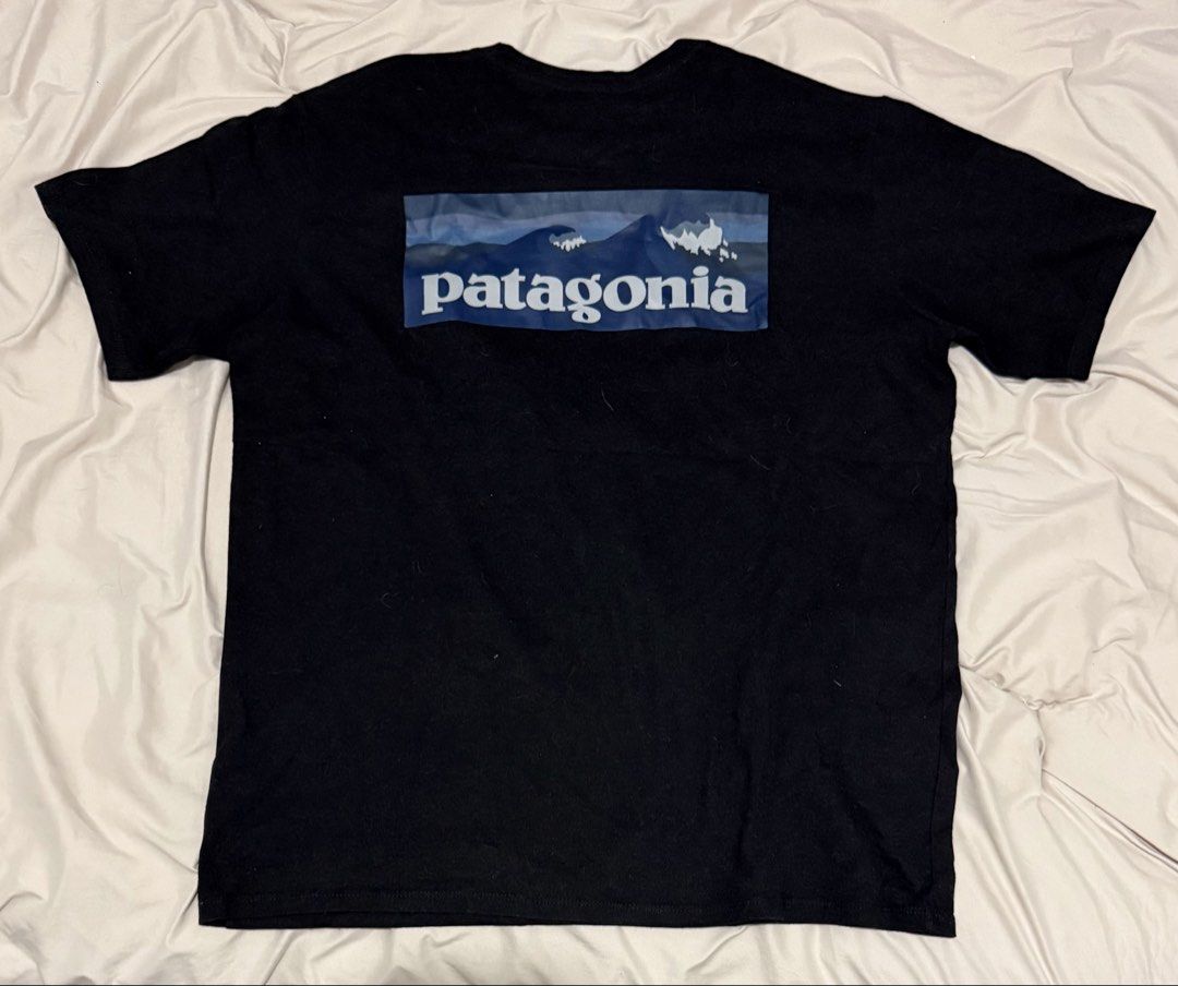 Patagonia Tee (Category: Tshirts & Polo Shirts ) located in Manila. Submitted by jaize666 (Listing ID 1462851167, Image 1). Description: FS: Patagonia Wool Black Tee bought in HK Medium Rarely used 1500 Manila/QC.