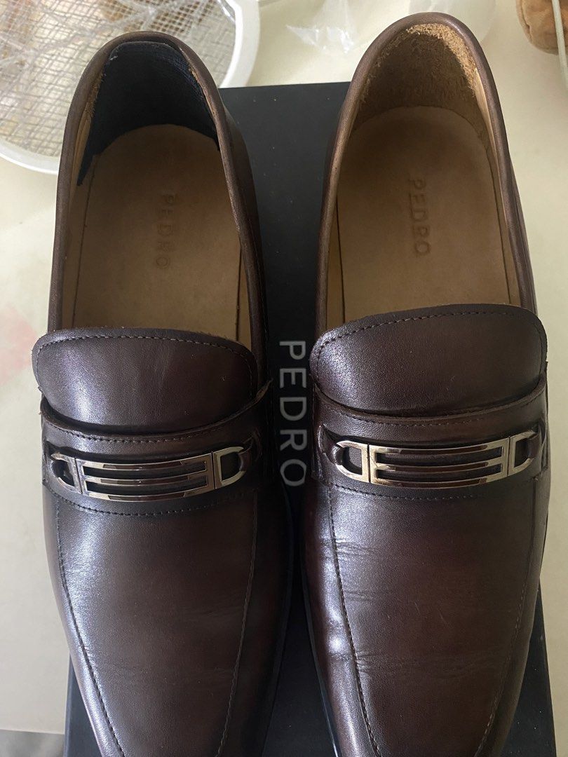 Pedro Brown Leather Loafers (Category: Casual Shoes) located in Caloocan City. Submitted by nathaniel38087 (Listing ID 1462873243, Image 2). Description: Original price 6995 Selling price 4000 Size 8usm 41eu 26cm Good condition.