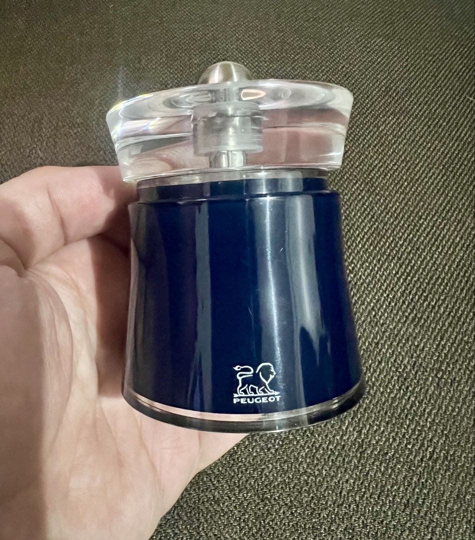 Peugeot Pepper Mill - Blue (Category: Food Organization & Storage) located in Bacoor. Submitted by faith.hope.love28 (Listing ID 1462695829, Image 1). Description: - Authentic Peugeot pepper mill - Elegant dark blue color - Made in France - Original box included - Features a 'P' for pepper - Adds a stylish touch to your kitchen counter.