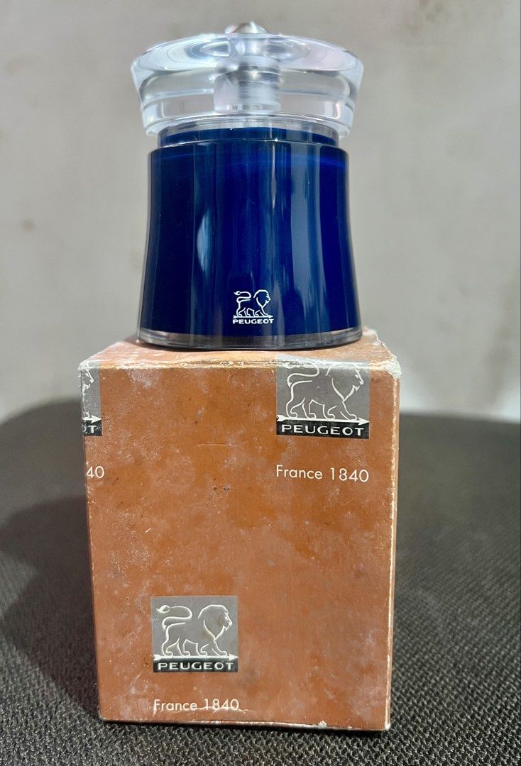 Peugeot Pepper Mill - Blue (Category: Food Organization & Storage) located in Bacoor. Submitted by faith.hope.love28 (Listing ID 1462695829, Image 2). Description: - Authentic Peugeot pepper mill - Elegant dark blue color - Made in France - Original box included - Features a 'P' for pepper - Adds a stylish touch to your kitchen counter.