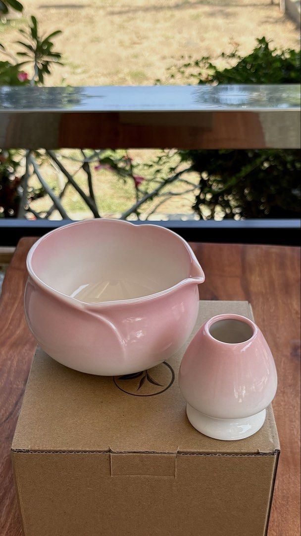 Pink Chawan (WITHOUT whisk holder) (Category: Coffee & Tea Tableware) located in Narvacan. Submitted by x.jxyce (Listing ID 1462813486, Image 1). Description: rfs: making space for my new chawans :) loc: taguig mop: gcash / bdo mod: lalamove.