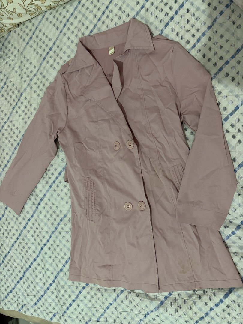 Pink coat (Category: Coats, Jackets and Outerwear) located in Manila. Submitted by td1214 (Listing ID 1462825432, Image 2). Description: Pink coat Size: M.