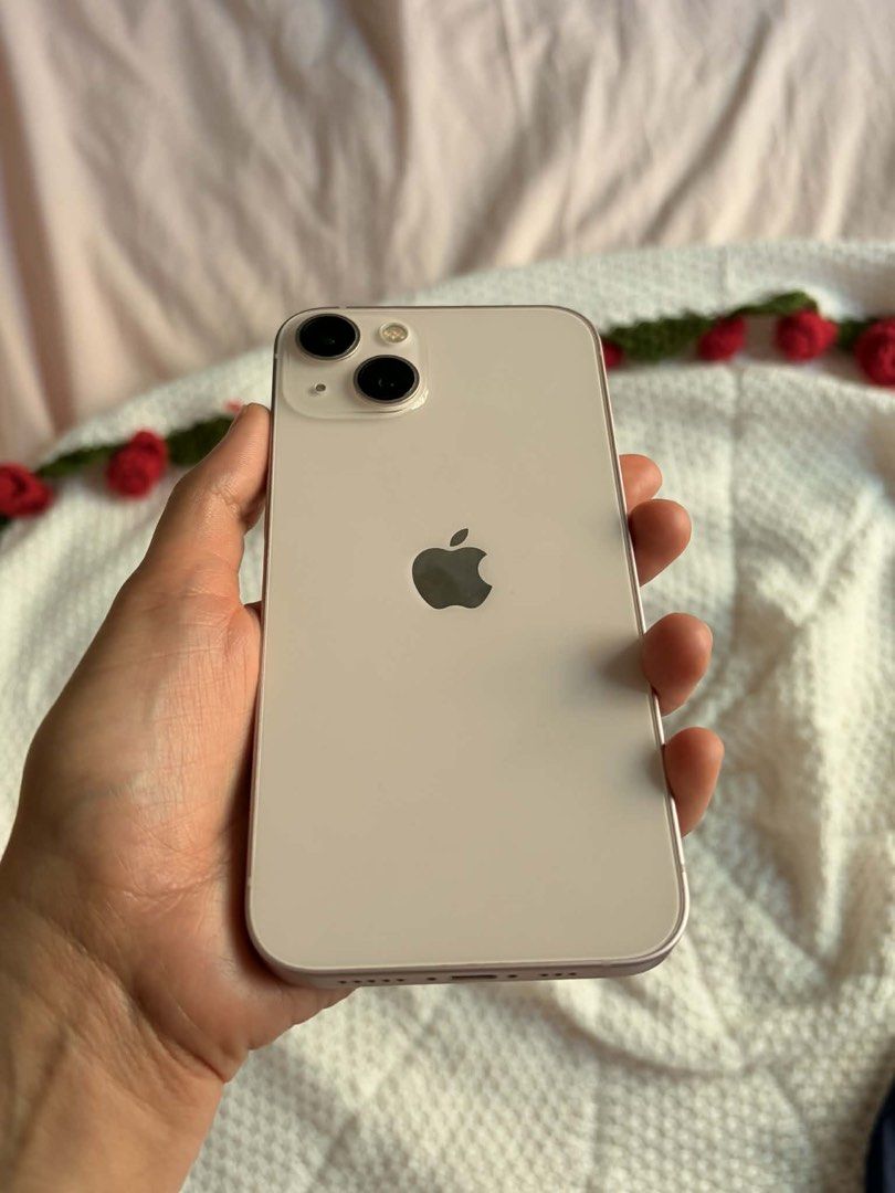 Pink Iphone 13 128gb hk variant (Category: iPhone 13 Series) located in Paranaque City. Submitted by colsness (Listing ID 1462815524, Image 2). Description: Selling my iphone 13 pink All casing and charger will be included. Hk variant. Means dual sim slot. Esim not available Date of arrival OCT 25 Cash only. Meetup only SM NORTH, TRINOMA, SM SUCAT, jaka plaza paranaque.