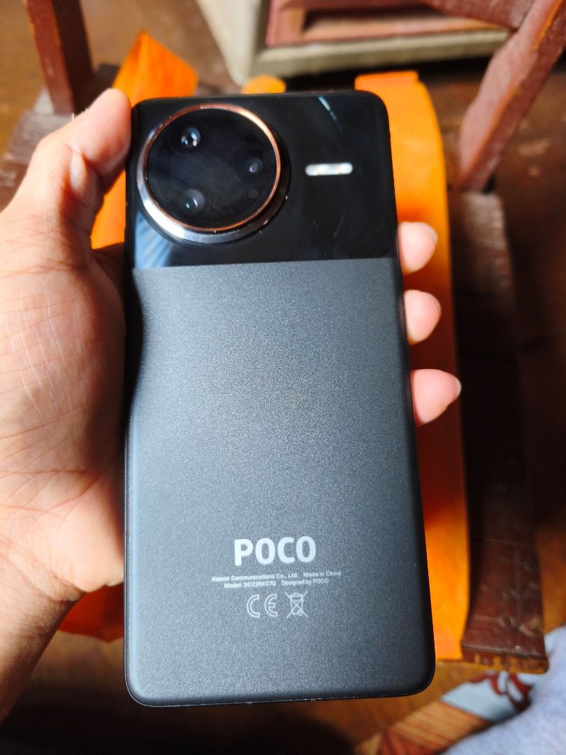 Poco f7 Ultra (Category: Xiaomi) located in Caloocan City. Submitted by ezeilddelo54616 (Listing ID 1462768871, Image 2). Description: FS: Poco F7 Ultra Complete Package: Box, 120w Charger, Case Snapdragon 8 Elite 12+12 GB Memory 264 GB Storage 95% Battery Health (Healthy) Good for gaming, camera, and daily use only issue is minimal paint chips P23,900 Meetup or Pickup for checking .