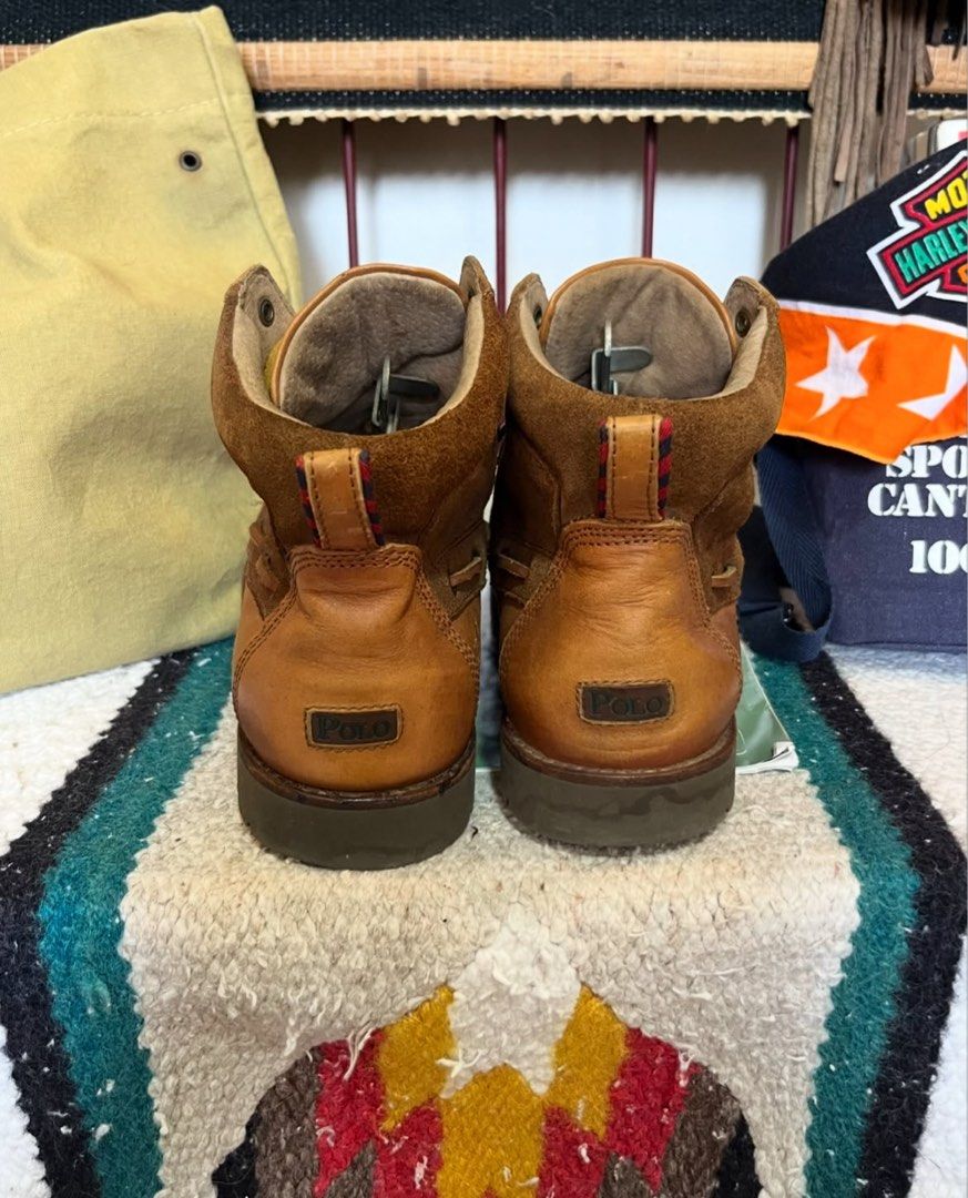 Polo Ralph Lauren Moc-Toe Boots (Category: Casual Shoes) located in Santa Rosa. Submitted by 4026.shop (Listing ID 1462710665, Image 3). Description: Size 8D 26cm Stitched sole.