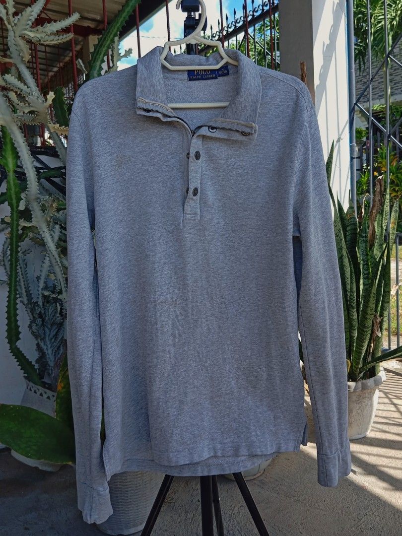 Polo Ralph Lauren Quarter Zip (Category: Sleep and Loungewear) located in Mangaldan. Submitted by ig_thriftnidrei (Listing ID 1462696892, Image 1). Description: polo rl quarter zip ₱??? w: 19 in l: 27 in issues: stains, check last slides *Please note that the measurements taken by the shop may not be exact to the dot and advises the buyer to expect a ±0.5 inches of room for error. This shop is also not associated with the brands of the clothing o
